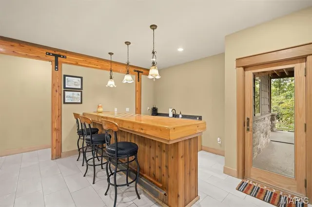 $1,100,000 | 1003 Berry Lane, Edwardsville, IL 62025