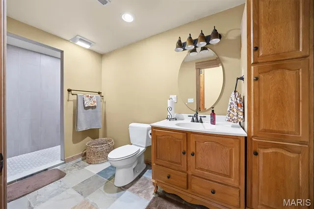 $1,100,000 | 1003 Berry Lane, Edwardsville, IL 62025