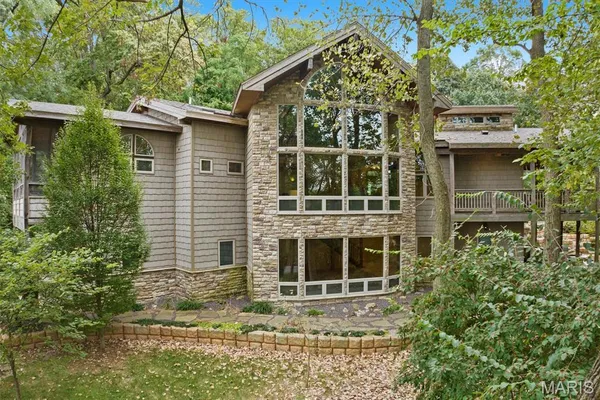 $1,000,000 | 1003 Berry Lane, Edwardsville, IL 62025