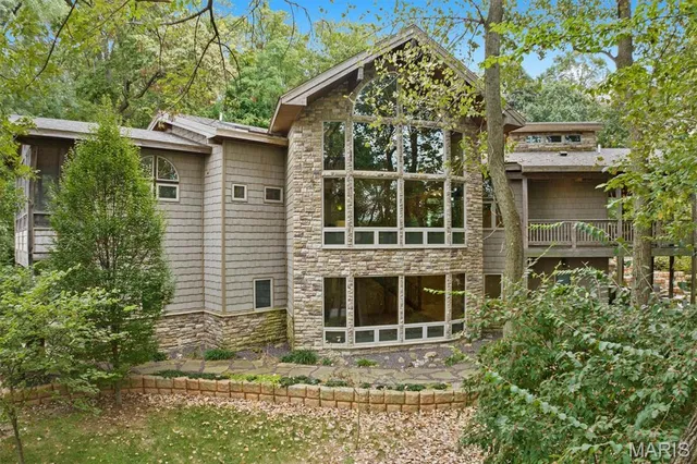 $1,100,000 | 1003 Berry Lane, Edwardsville, IL 62025