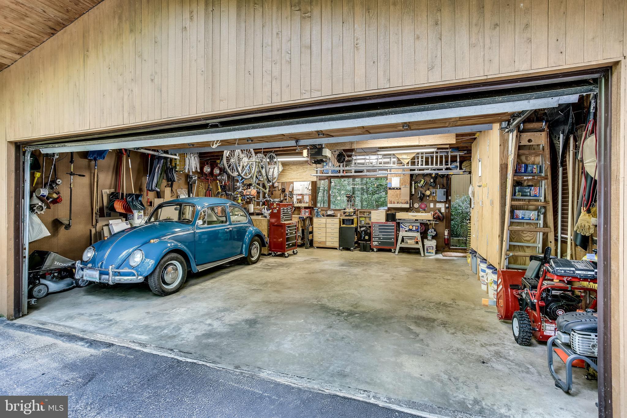 11606 Foxclove Road Reston, VA 20191 - Photo 75 of 80 Spacious 2 Car Garage