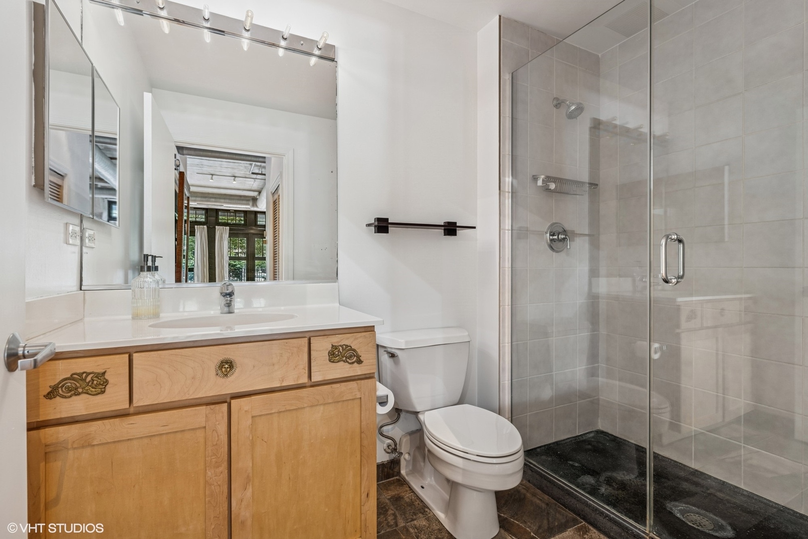 1070 West 15th Street, Unit 147 Chicago, IL 60608 - Photo 13 of 15