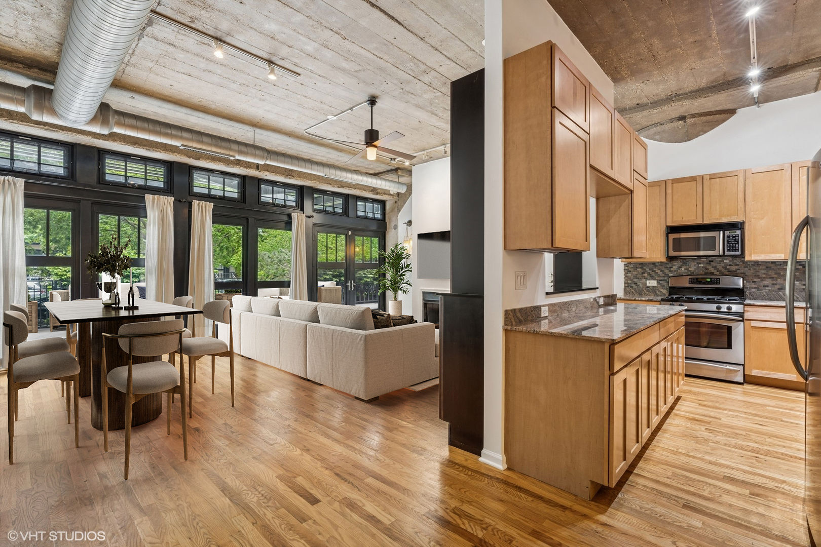 1070 West 15th Street, Unit 147 Chicago, IL 60608 - Photo 6 of 15