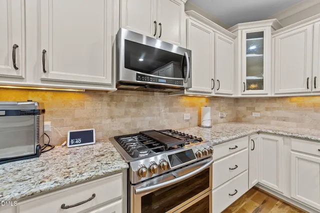 $749,900 | 1509 Hoke Landing Lane, Raleigh, NC 27603