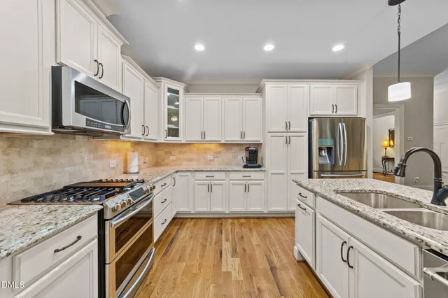 $749,900 | 1509 Hoke Landing Lane, Raleigh, NC 27603