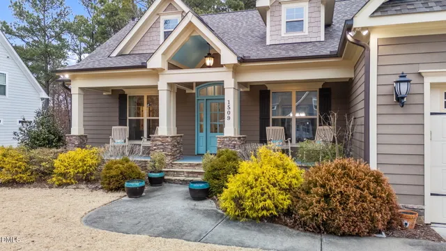 $749,900 | 1509 Hoke Landing Lane, Raleigh, NC 27603