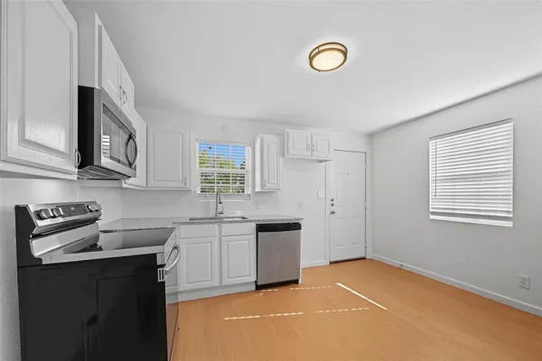 $1,125 | 708 Union Street, Bonham, TX 75418