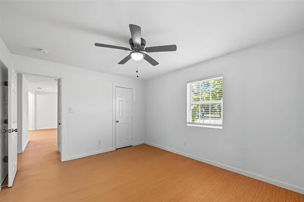 $1,125 | 708 Union Street, Bonham, TX 75418