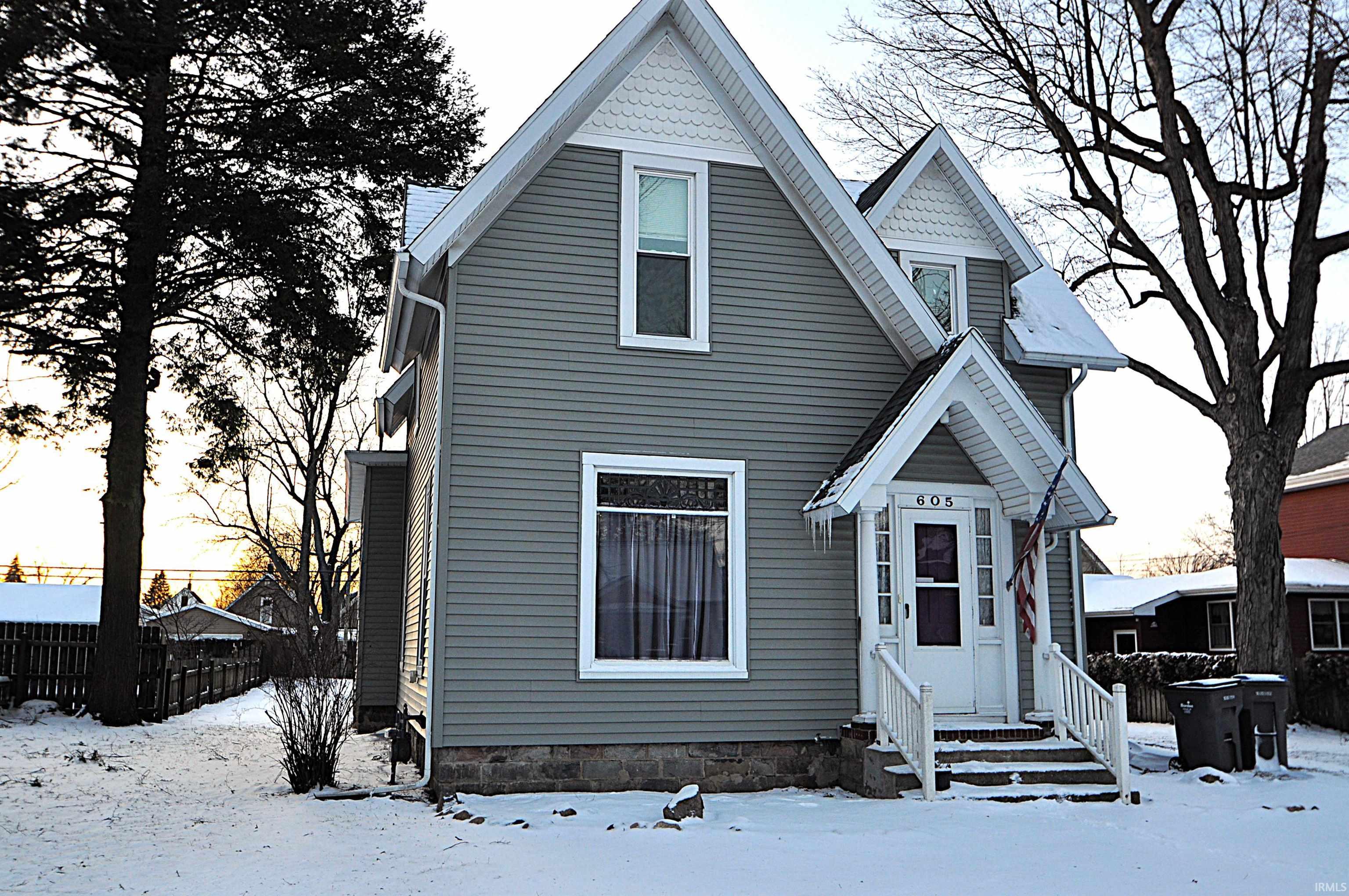 605 South 7th Street Goshen, IN 46526 - Photo 2 of 32