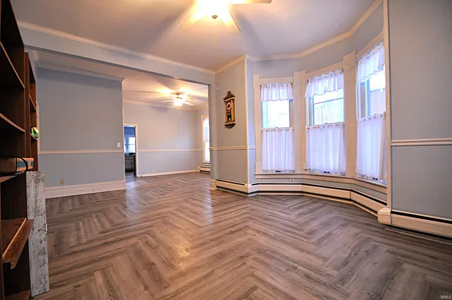 $250,000 | 605 South 7th Street, Goshen, IN 46526