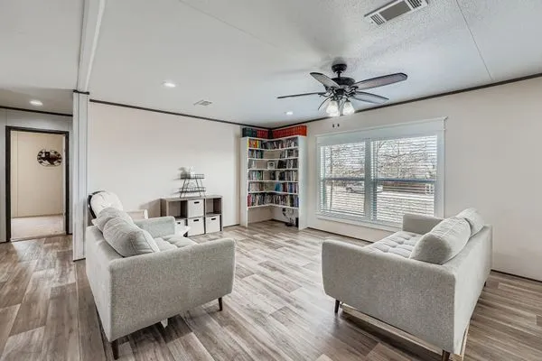 $290,000 | 130 Zafiro Lane, Del Valle, TX 78617