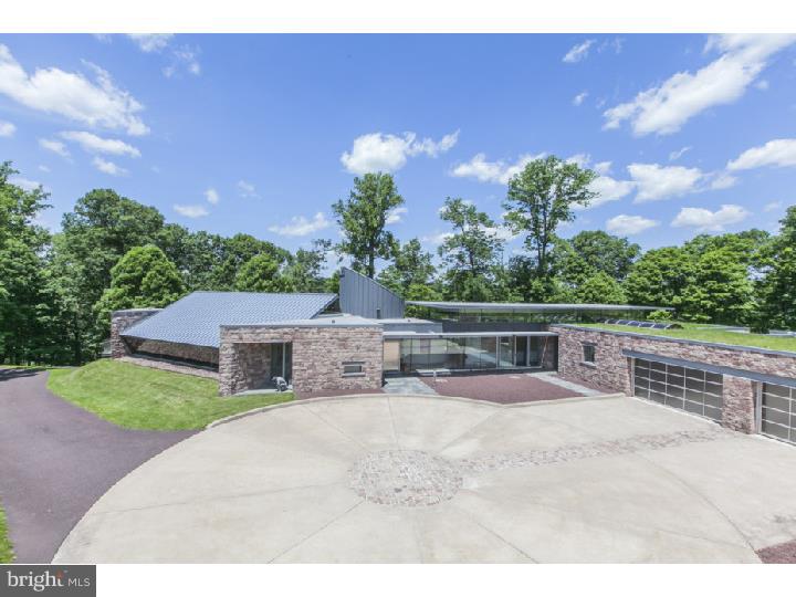 6659 Armitage Road New Hope, PA 18938 - Photo 2 of 25 Gallery Image 2