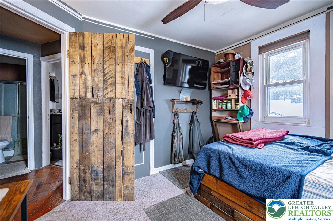 2303 South Filbert Street Allentown, PA 18103 - Photo 15 of 61