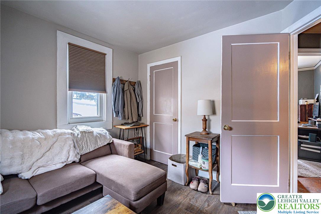 2303 South Filbert Street Allentown, PA 18103 - Photo 19 of 61