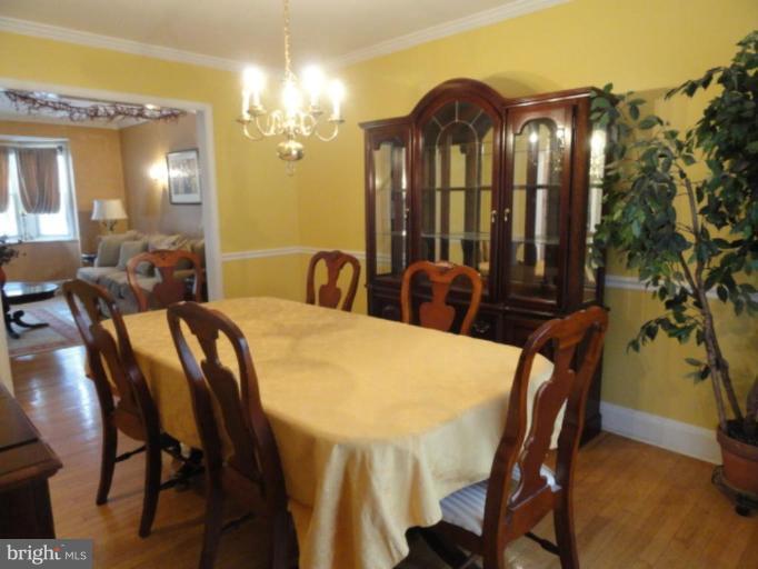 1503 Ralworth Road Baltimore, MD 21218 - Photo 5 of 11 Dining Room