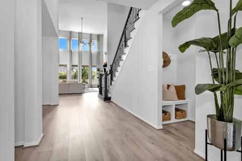 $598,000 | 256 Conifer Cliff Drive, Montgomery, TX 77316