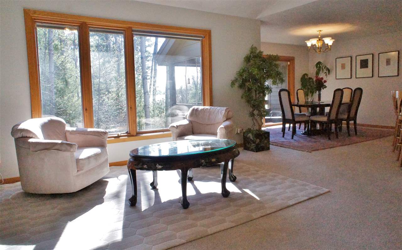6438 Mission Ridge Traverse City, MI 49686 - Photo 6 of 31 1831257-5.JPG