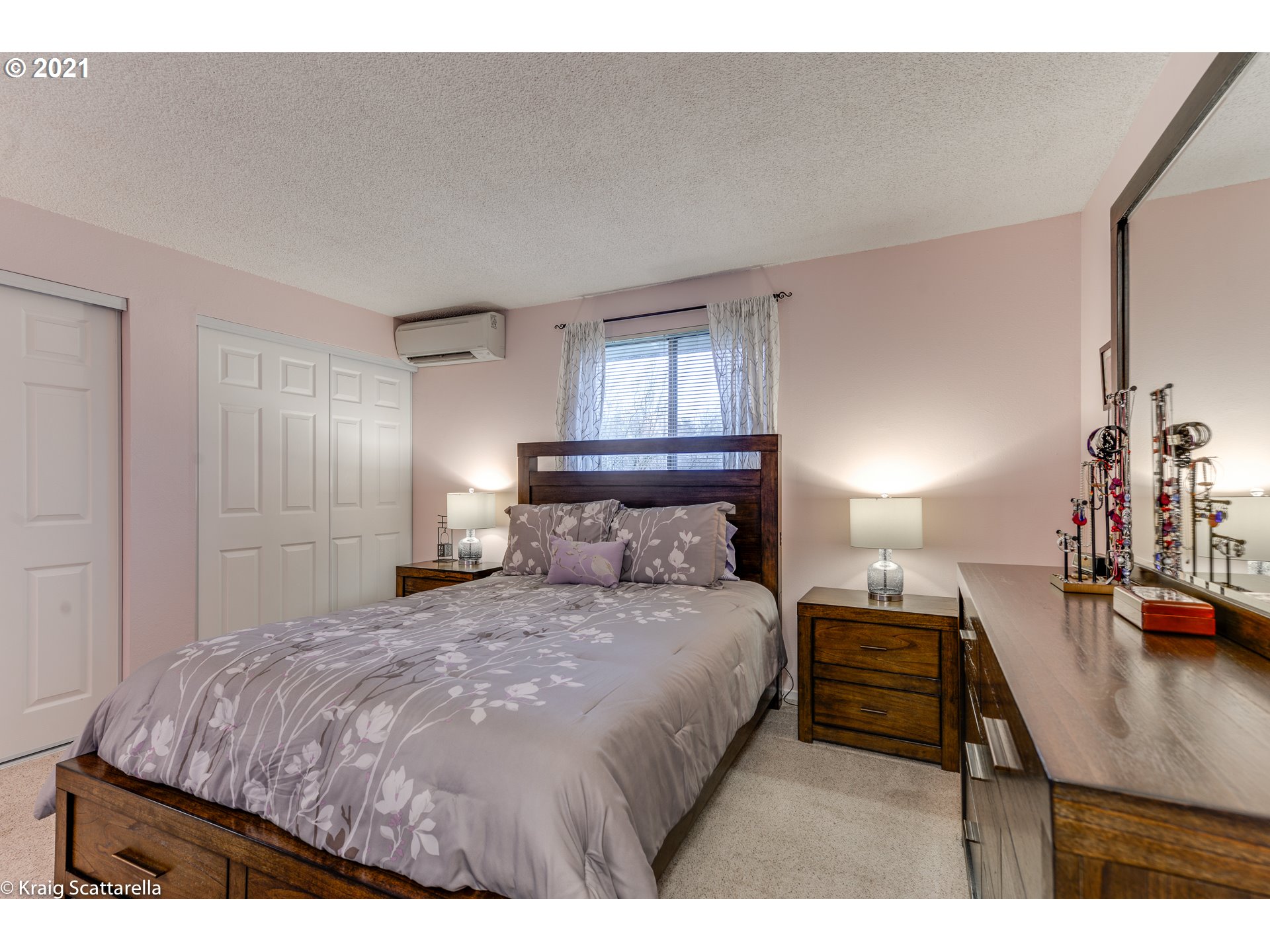14095 Southwest Walker Road, Unit 19 Beaverton, OR 97005 - Photo 13 of 22 Gallery Image 13