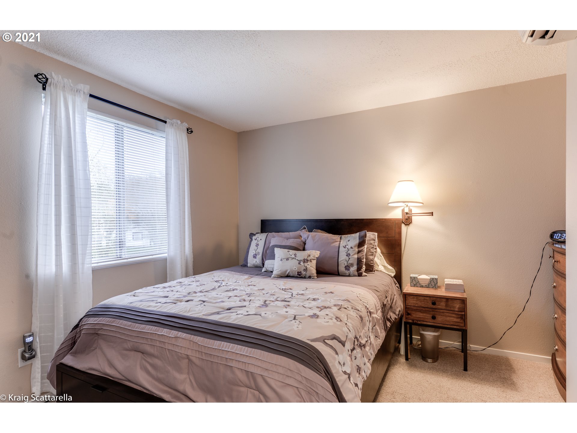 14095 Southwest Walker Road, Unit 19 Beaverton, OR 97005 - Photo 19 of 22 Gallery Image 19