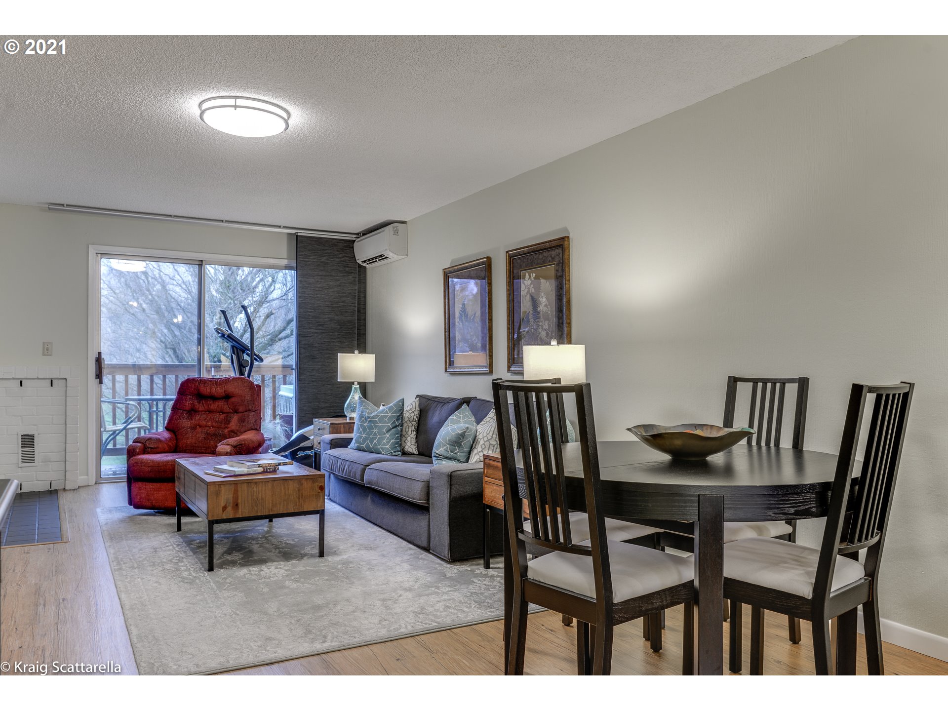 14095 Southwest Walker Road, Unit 19 Beaverton, OR 97005 - Photo 4 of 22 Gallery Image 4