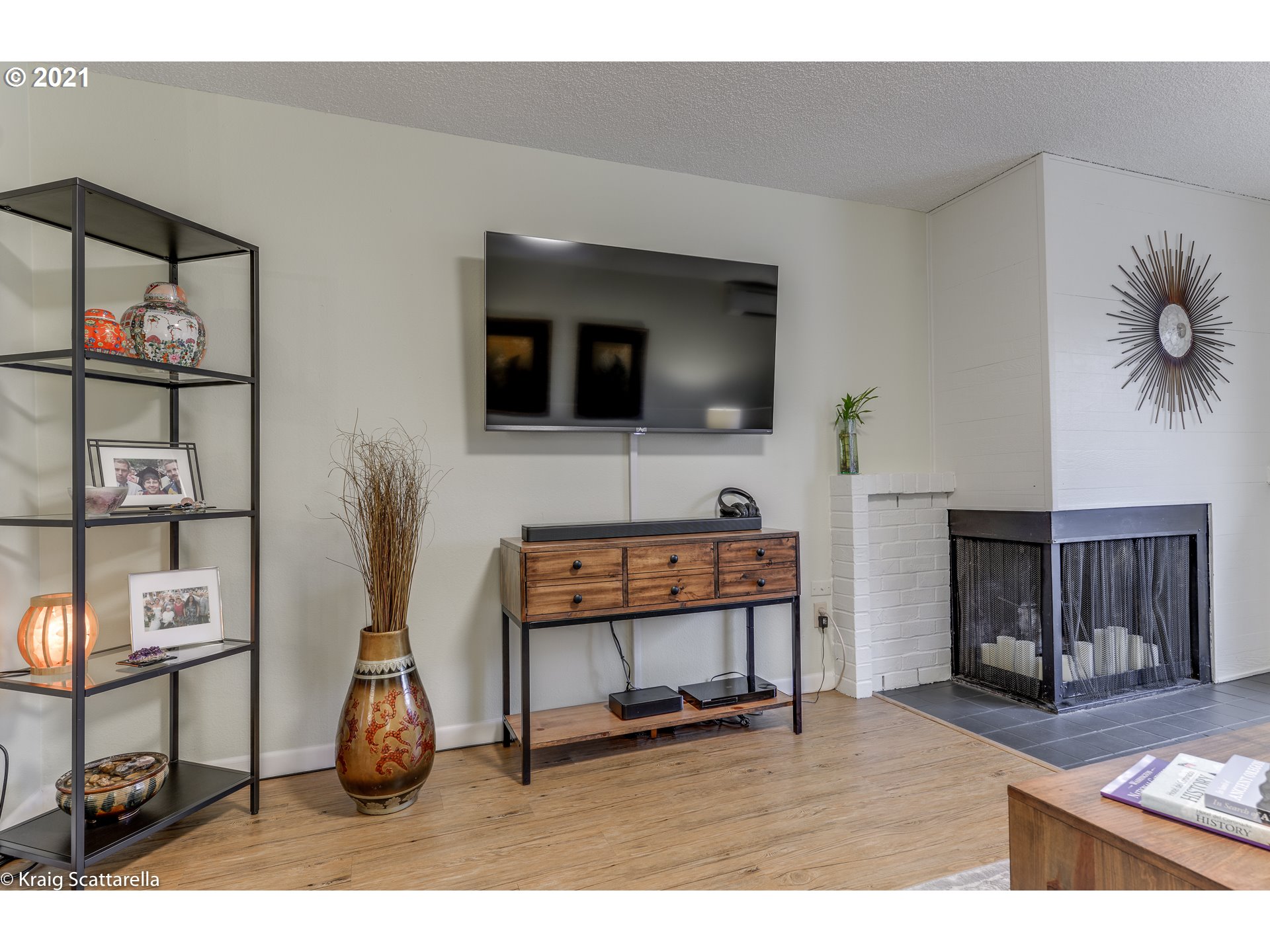 14095 Southwest Walker Road, Unit 19 Beaverton, OR 97005 - Photo 8 of 22 Gallery Image 8