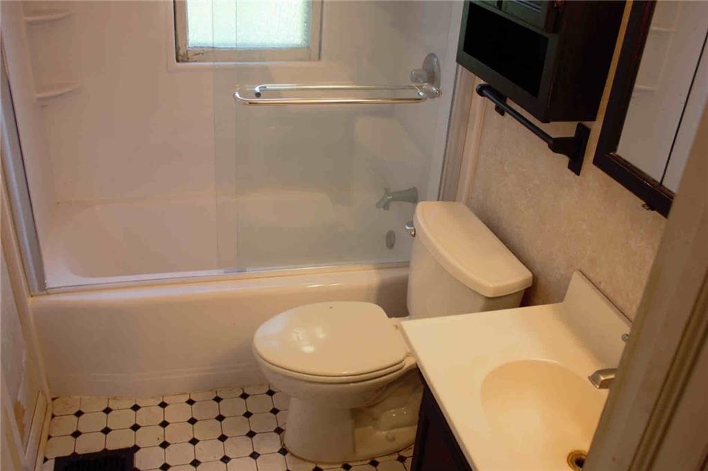 208 South High School Road Indianapolis, IN 46241 - Photo 13 of 14 Gallery Image 13
