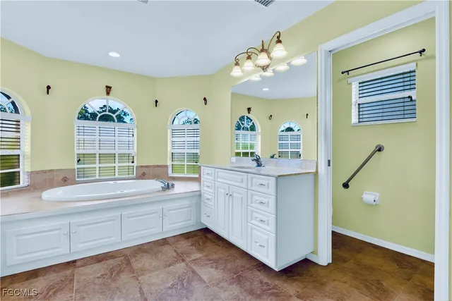 $400,000 | 909 Magnolia Avenue, Lehigh Acres, FL 33972