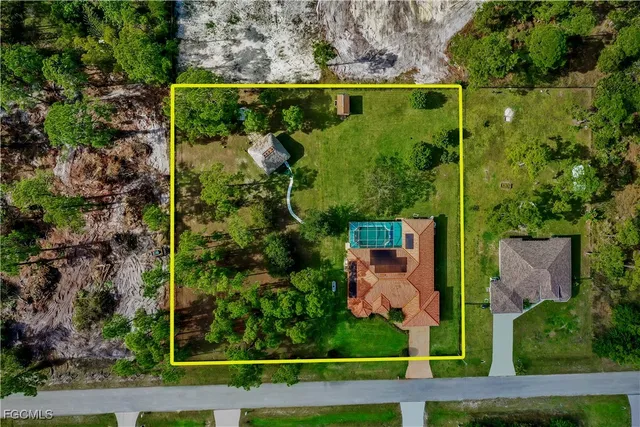$400,000 | 909 Magnolia Avenue, Lehigh Acres, FL 33972