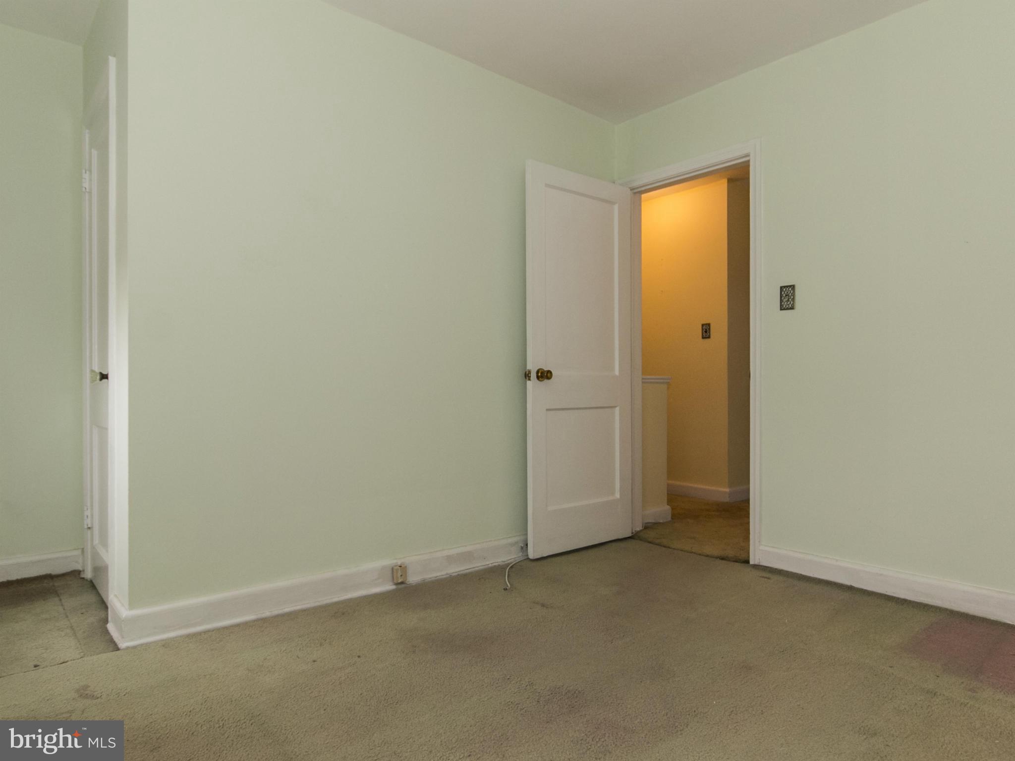 1218 Haverhill Road Baltimore, MD 21229 - Photo 13 of 18 Bedroom