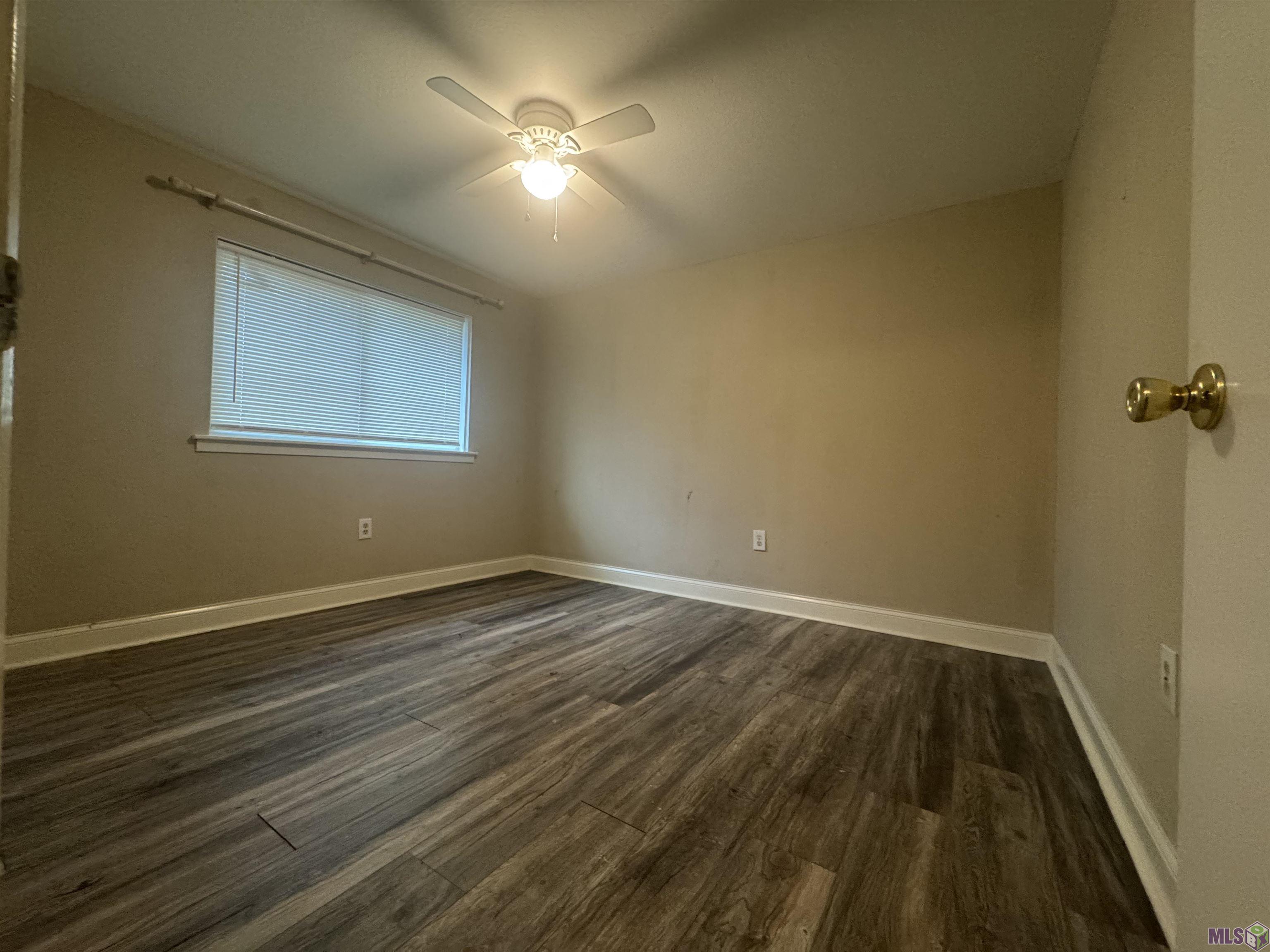 9254 Corlett Drive Baton Rouge, LA 70811 - Photo 8 of 12