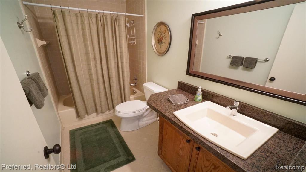 22469 Mill Road Novi, MI 48375 - Photo 27 of 30 Gallery Image 27