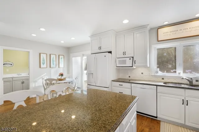 $599,000 | 56 North Hillside Avenue, Kenvil, NJ 07847