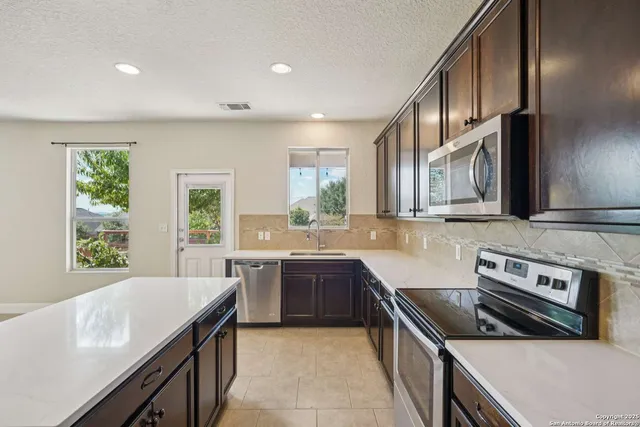 $369,990 | 27341 Paraiso, Boerne, TX 78015