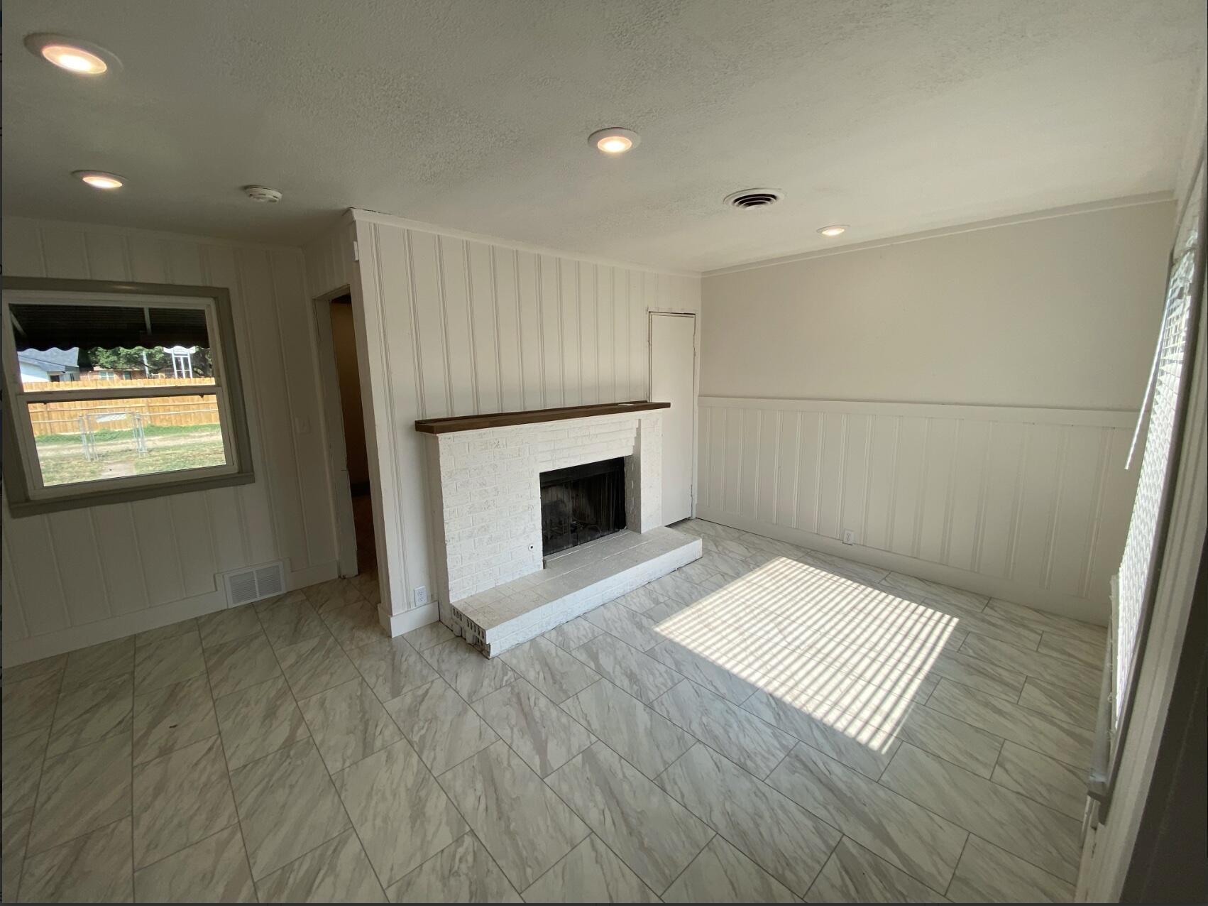 1011 Walnut Street Idalou, TX 79329 - Photo 5 of 20 5