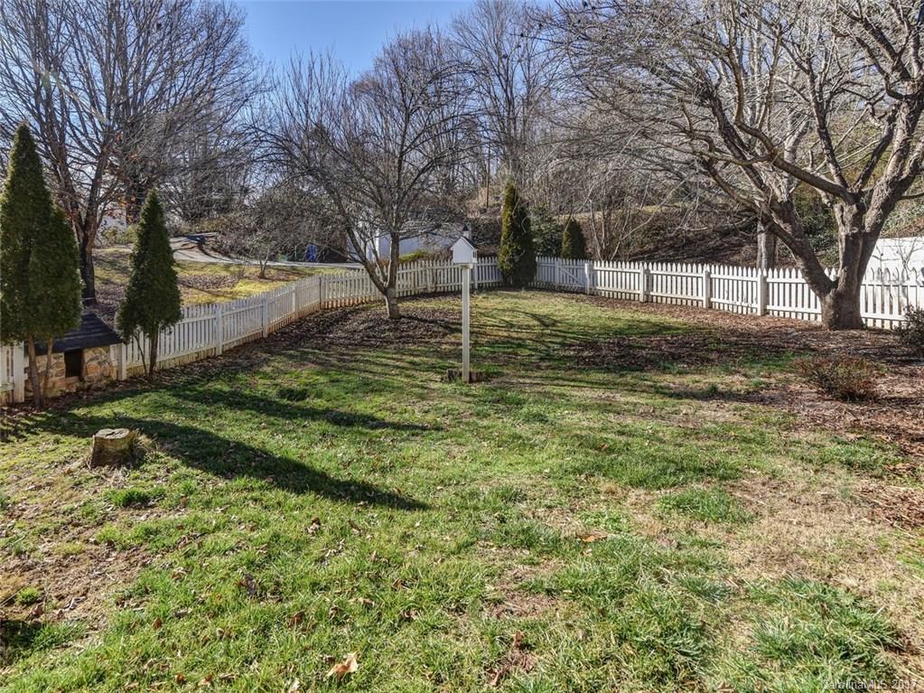 56 Huffman Road Asheville, NC 28806 - Photo 12 of 13 Gallery Image 12