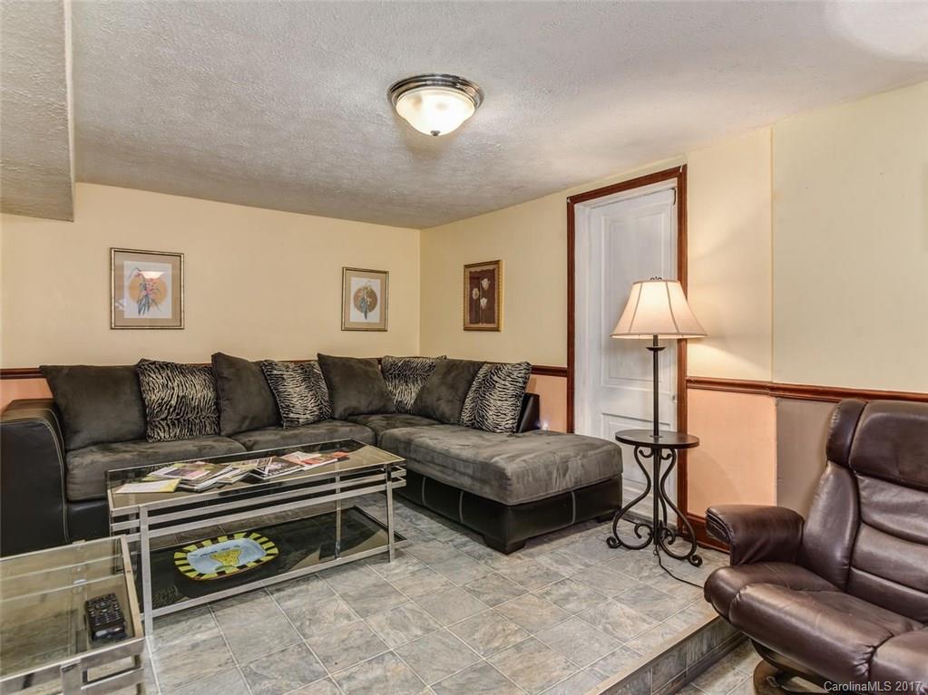 56 Huffman Road Asheville, NC 28806 - Photo 5 of 13 Gallery Image 5