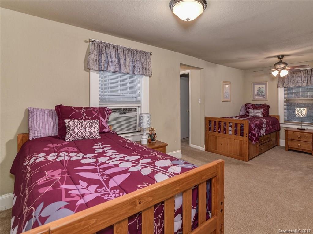 56 Huffman Road Asheville, NC 28806 - Photo 6 of 13 Gallery Image 6