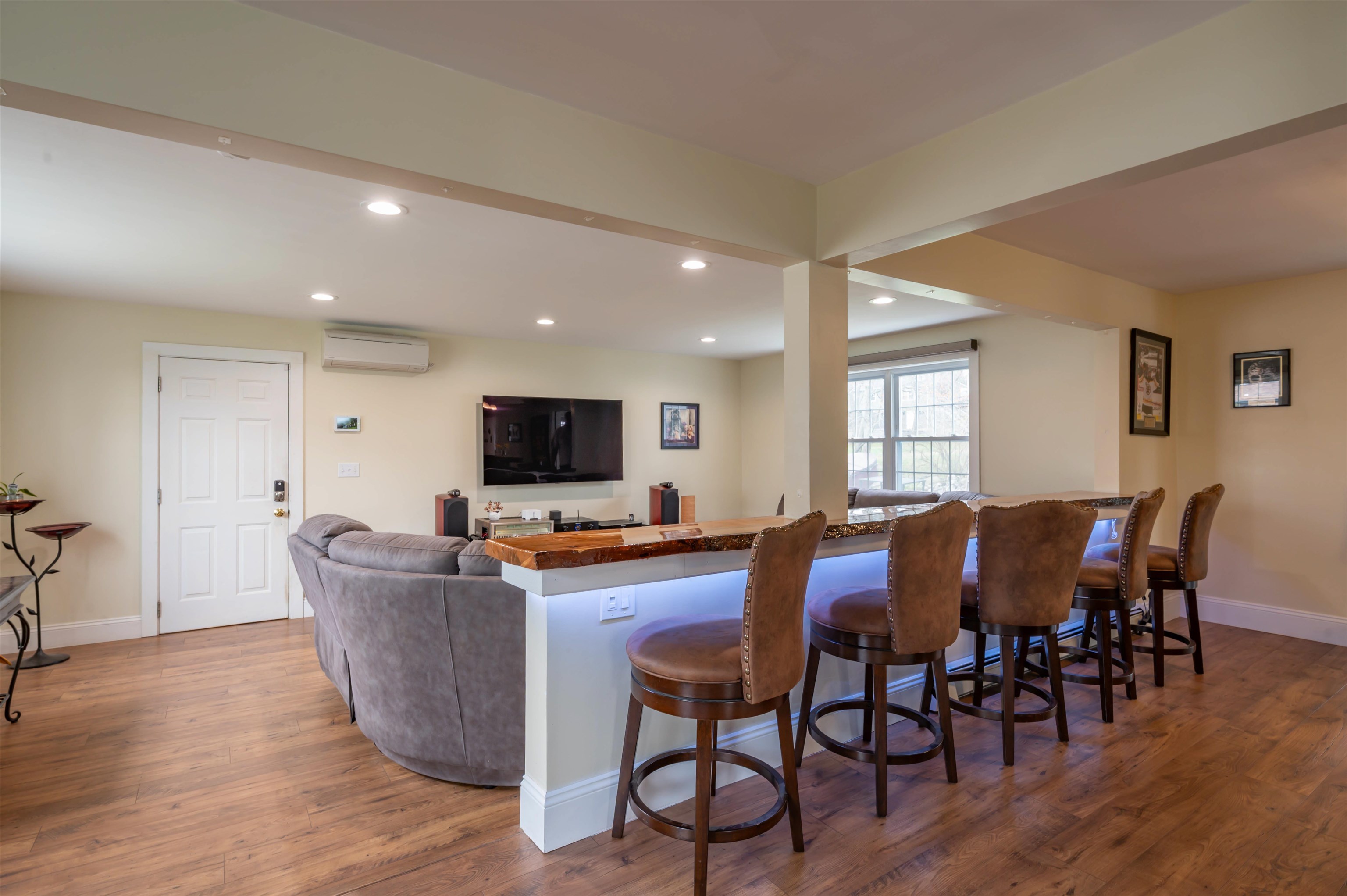 29 Dickerman Street Nashua, NH 03060 - Photo 21 of 57