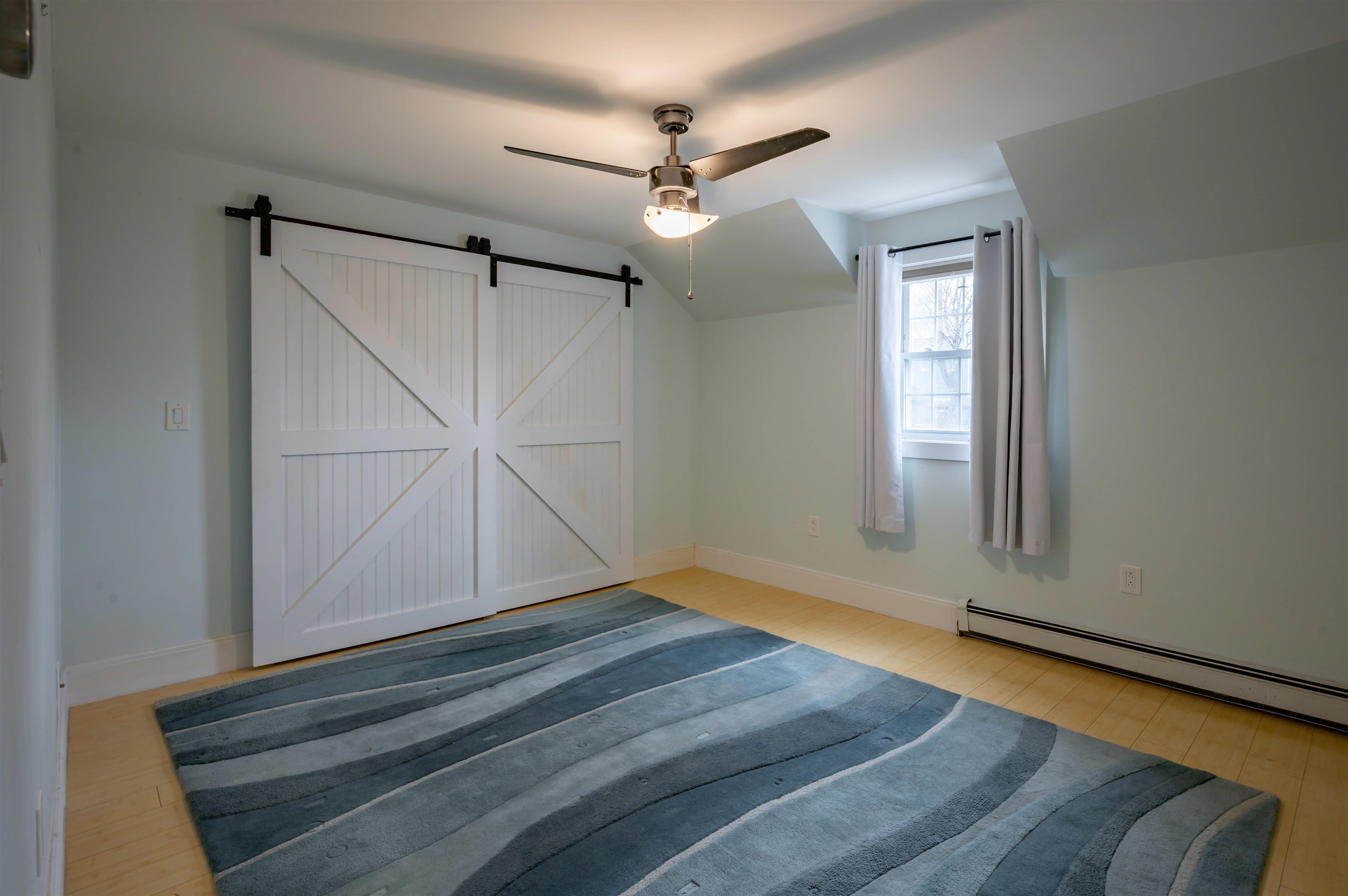 29 Dickerman Street Nashua, NH 03060 - Photo 33 of 57