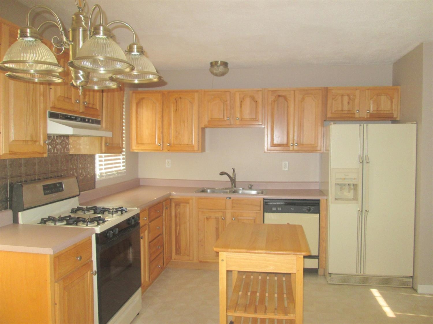 786-1 Devonshire Road Valparaiso, IN 46385 - Photo 3 of 10 1500x1124