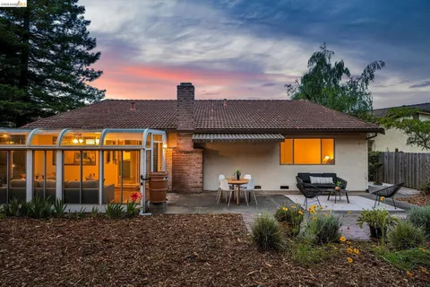 $895,000 | 5672 Torrey Pine Court, El Sobrante, CA 94803