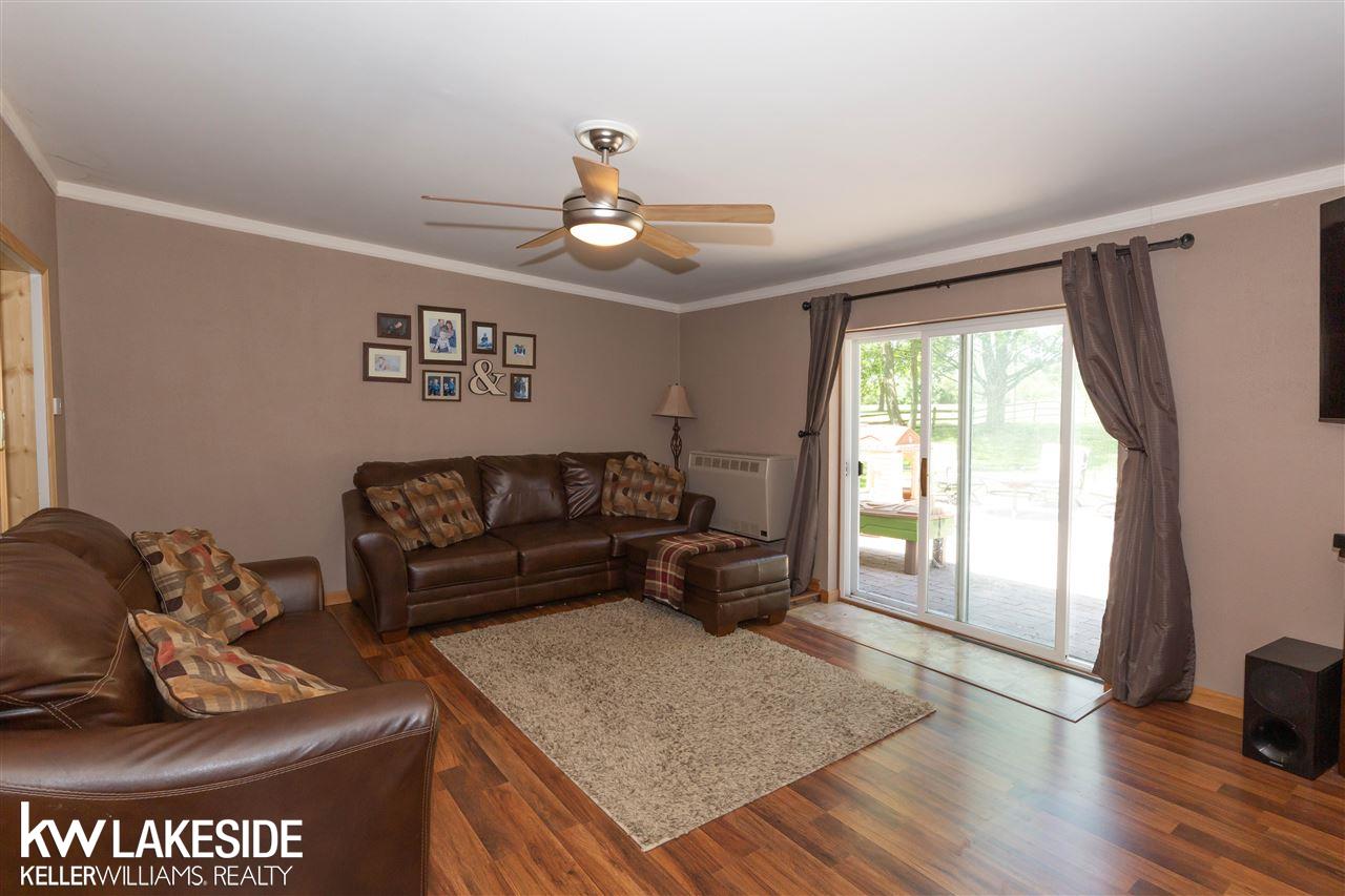 23433 Dayton Road Armada, MI 48005 - Photo 20 of 24 50014358-19.JPG