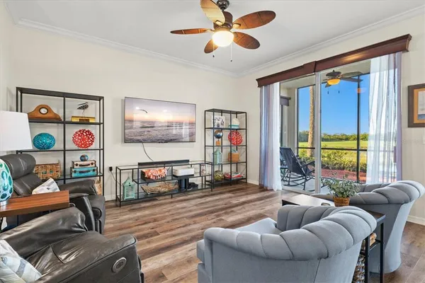 a view of a workspace with furniture