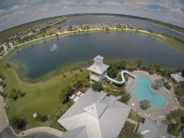 $949,900 | 417 Blue Cypress Drive, Groveland, FL 34736