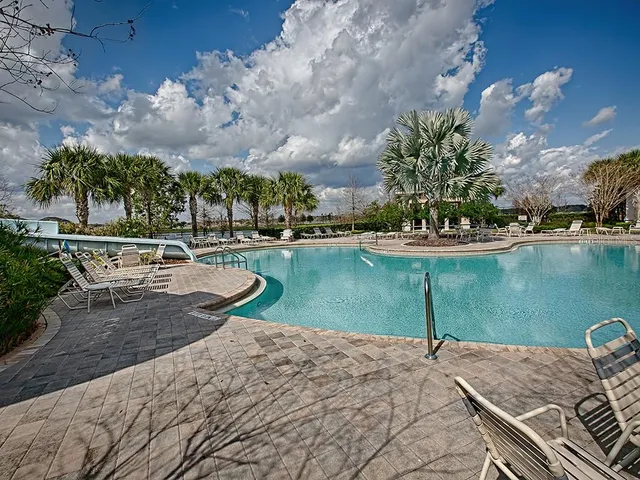 $949,900 | 417 Blue Cypress Drive, Groveland, FL 34736