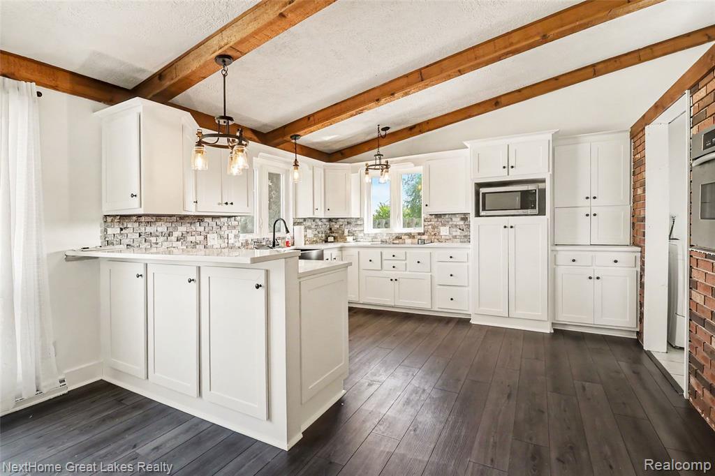 3631 West Chauvez Road Ludington, MI 49431 - Photo 20 of 40