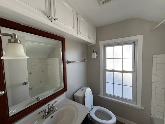 $188,000 | 509 East 161st Place, South Holland, IL 60473