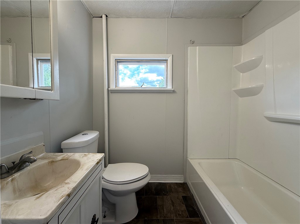 402 East 2nd Street Corning, NY 14830 - Photo 7 of 8