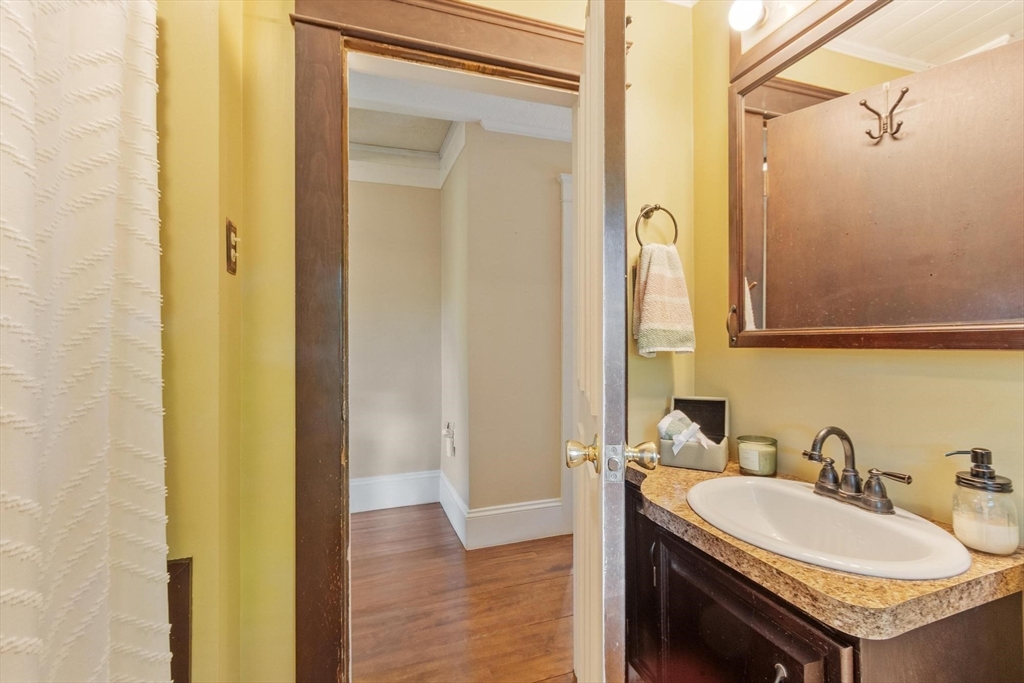 113 Simonds Street Fitchburg, MA 01420 - Photo 26 of 42