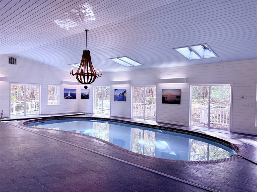 85 Schoolmasters Lane Dedham, MA 02026 - Photo 19 of 42